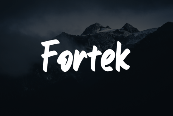 Fortek: A Versatile Script Font for Modern Branding